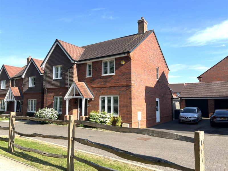 Hilly Field Close, Botley, Southampton