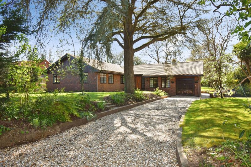 Chilling Lane, Warsash, Southampton